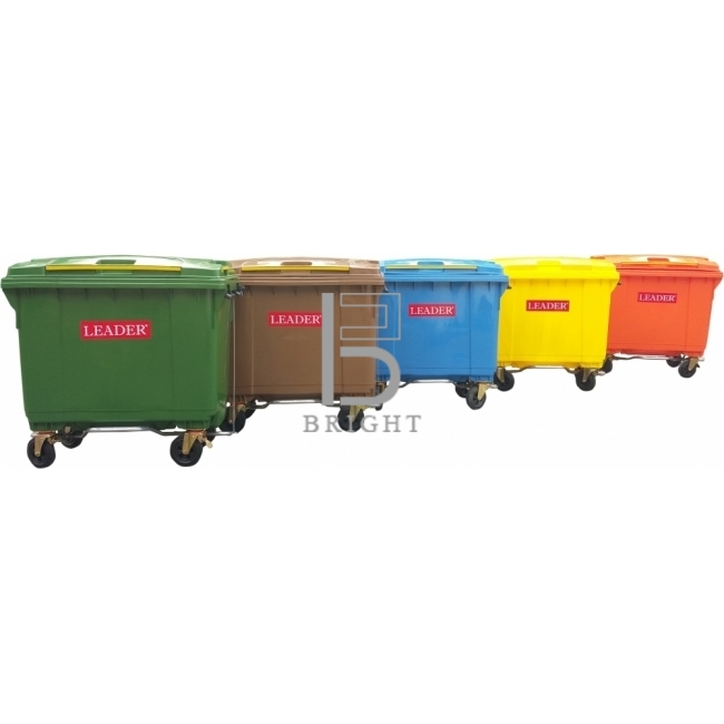 Mobile Garbage Bin with Foot Pedal 660L